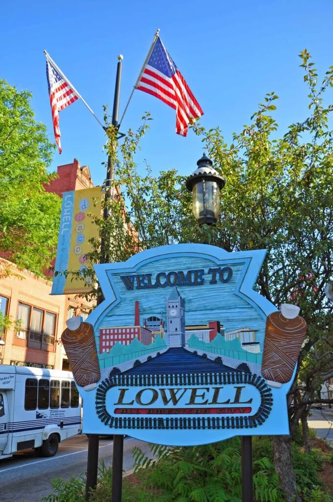 Welcome to Lowell sign on Central Street in downtown Lowell, Massachusetts, USA