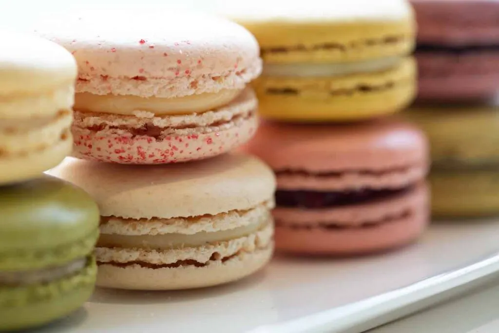 Colorful french macarons