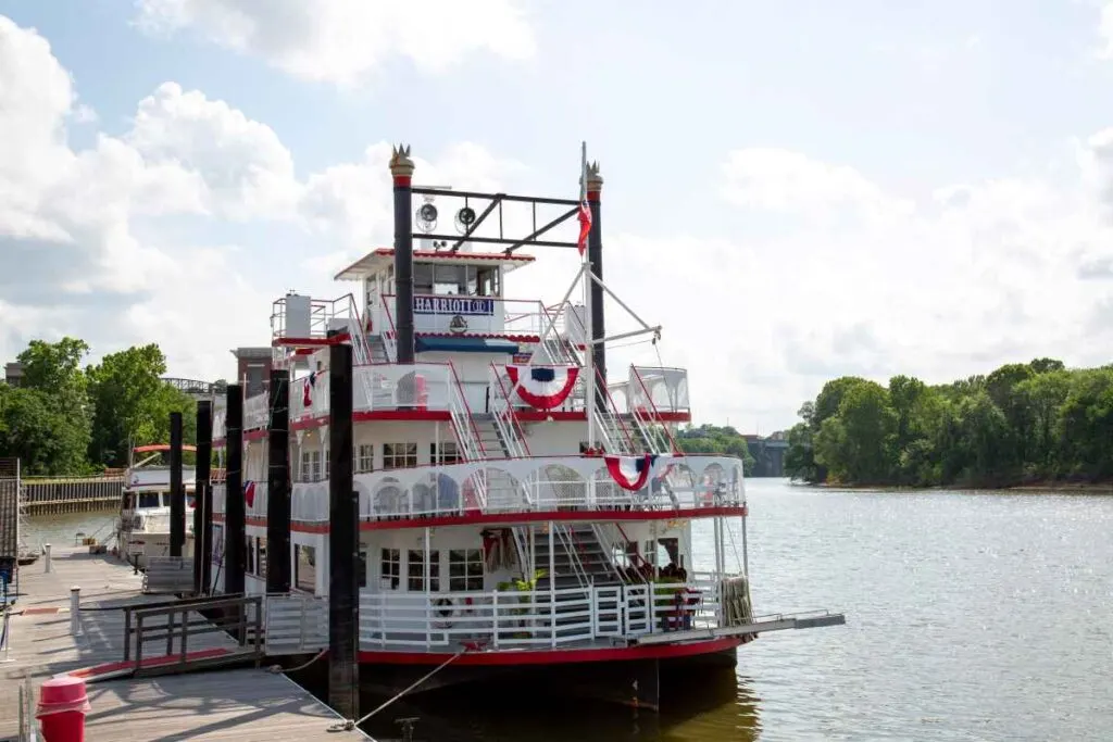 Harriott II Steamboat