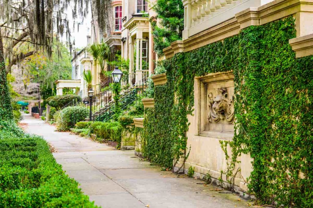 Historic homes in Savannah, GA.